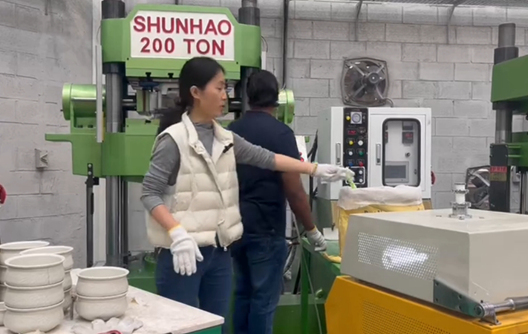 Bagaimana Cara Membuat Peralatan Makan Melamin Berkualitas Tinggi?